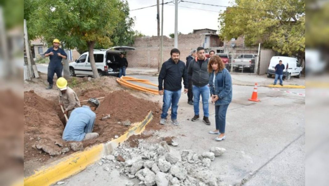 Más de 60 familias del Gran Neuquén Norte accedieron al servicio de gas Más de 60 familias del Gran Neuquén Norte accedieron al servicio de gas
