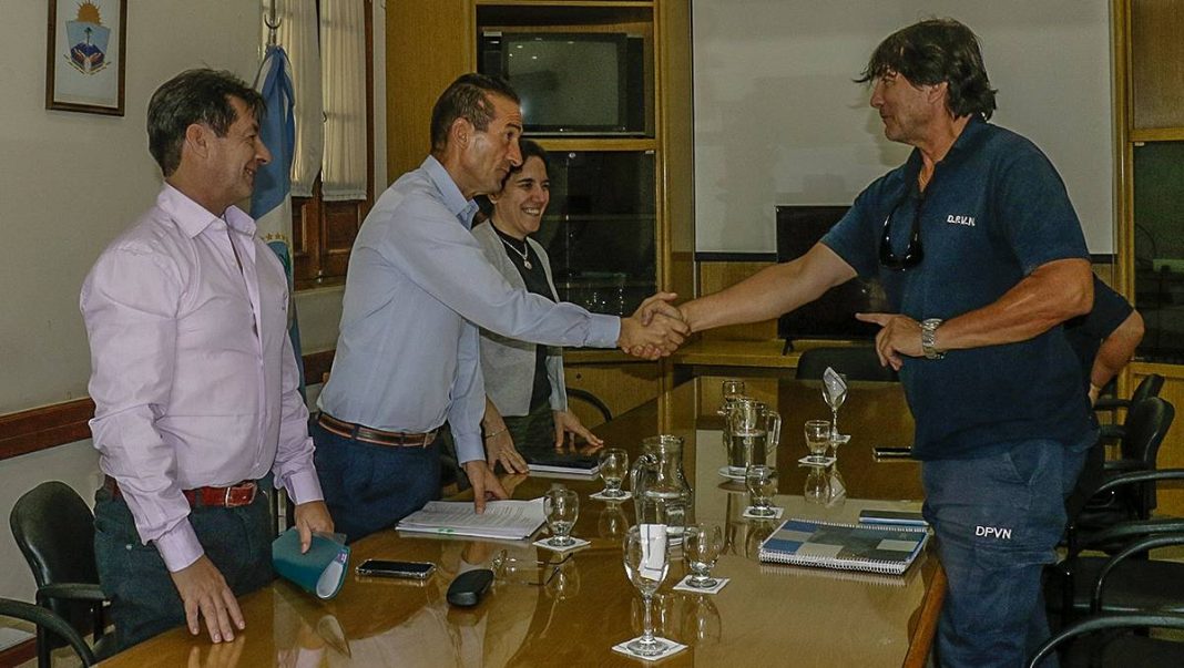 El gremio de Viales aceptó la propuesta del Gobierno provincial El gremio de Viales aceptó la propuesta del Gobierno provincial