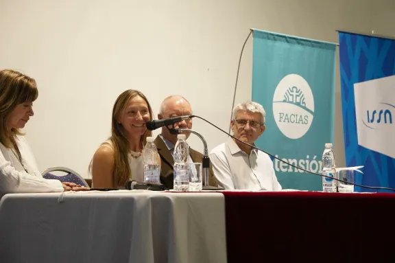 Capacitación en conjunto entre ISSN y UNCo Capacitación en conjunto entre ISSN y UNCo