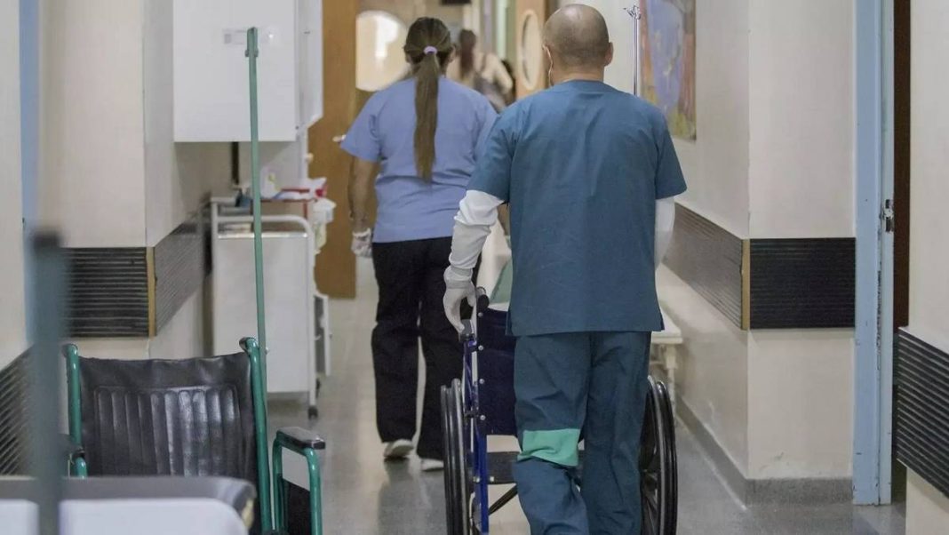 El PRO presentó un proyecto para exigir un seguro médico a los extranjeros que ingresen al país El PRO presentó un proyecto para exigir un seguro médico a los extranjeros que ingresen al país