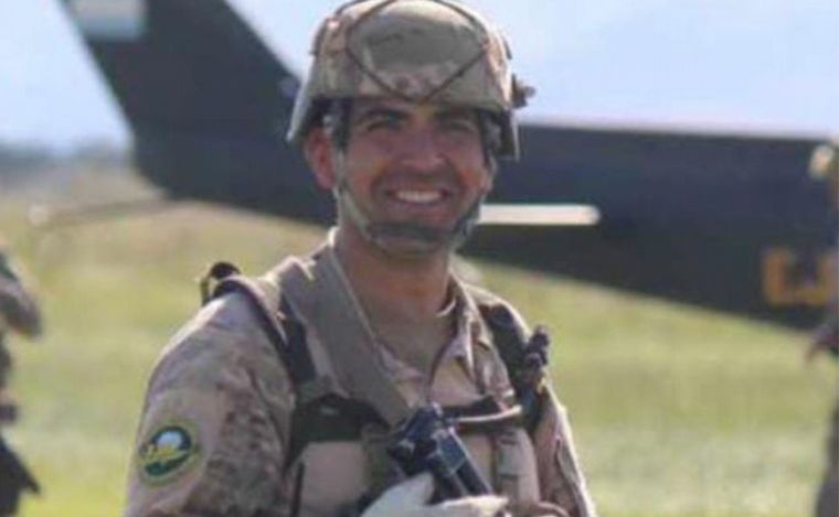 Muere sargento del Ejército en Córdoba por una falla en su paracaídas Muere sargento del Ejército en Córdoba por una falla en su paracaídas