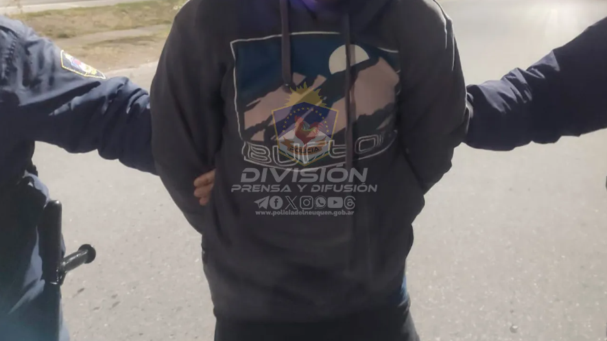 Los atraparon cuando intentaban escapar por los techos Los atraparon cuando intentaban escapar por los techos