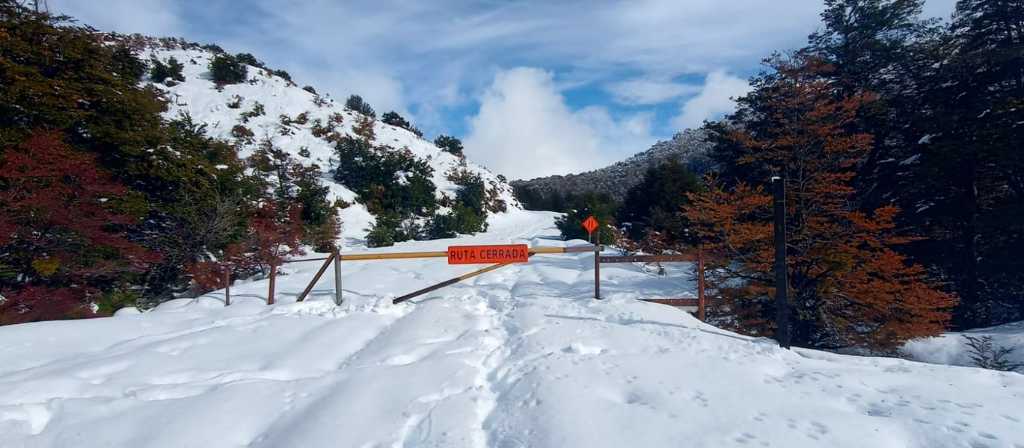 La zona cordillerana sigue con Alerta Amarilla por nevadas La zona cordillerana sigue con Alerta Amarilla por nevadas