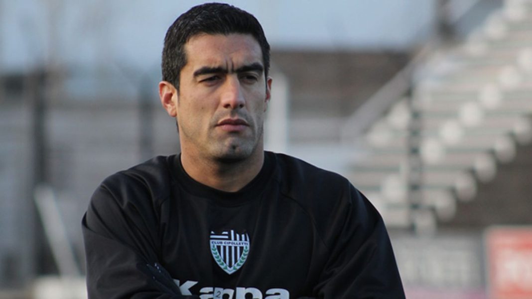 “Manolo” Berra el jugador con más partidos vistiendo la camiseta de Cipolletti “Manolo” Berra el jugador con más partidos vistiendo la camiseta de Cipolletti