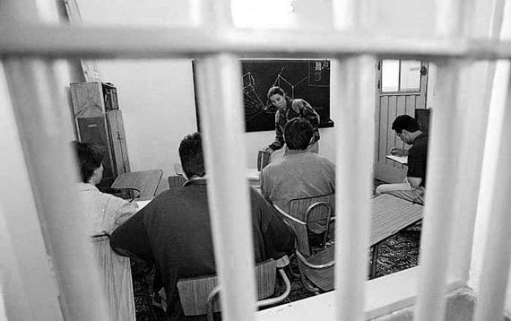 Se creó horas cátedra en nivel superior de Educación en contexto de Privación de la Libertad Se creó horas cátedra en nivel superior de Educación en contexto de Privación de la Libertad