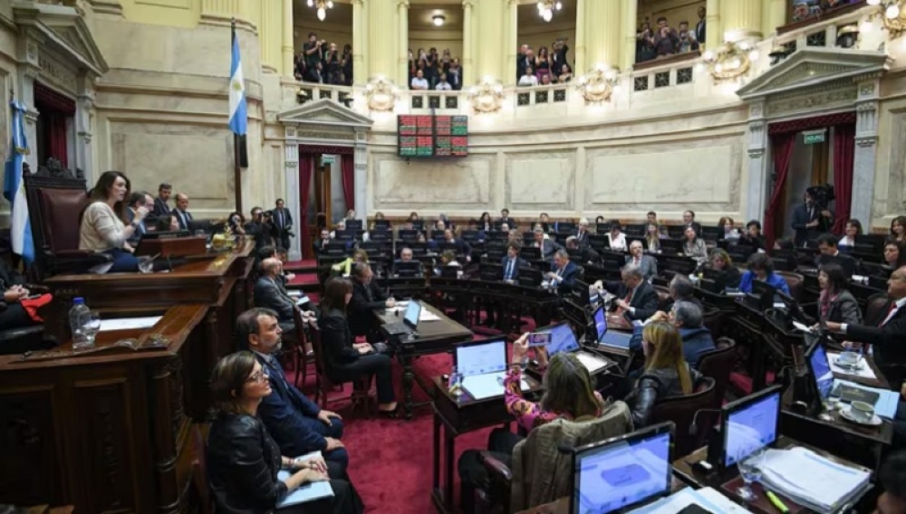 Los senadores tendrán otro aumento de sueldo y cobrarán $8 millones en junio Los senadores tendrán otro aumento de sueldo y cobrarán $8 millones en junio
