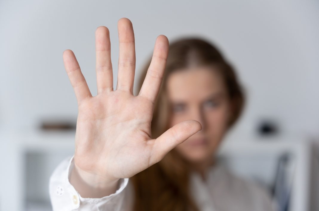 Proyecto de ley para que se declare la emergencia en materia de violencia hacia las mujeres Proyecto de ley para que se declare la emergencia en materia de violencia hacia las mujeres