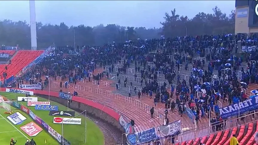 Dura sanción a Godoy Cruz tras los graves incidentes contra San Lorenzo Dura sanción a Godoy Cruz tras los graves incidentes contra San Lorenzo