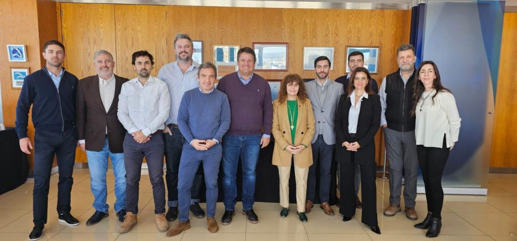 El intendente Gaido en busca de más inversores para nuevos proyectos para la ciudad El intendente Gaido en busca de más inversores para nuevos proyectos para la ciudad