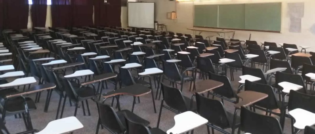 Comienza el paro de 48 horas de docentes universitarios Comienza el paro de 48 horas de docentes universitarios