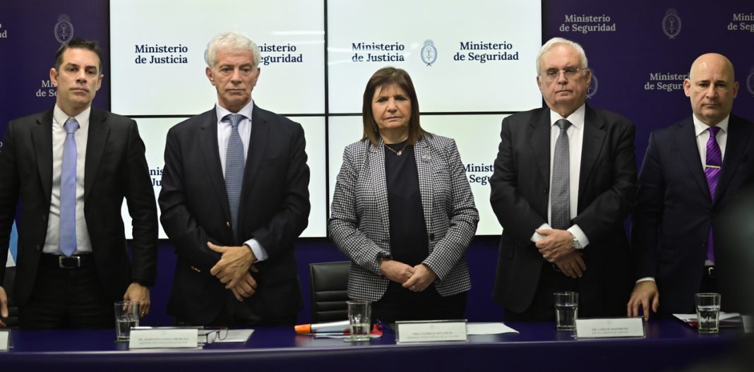 El Gobierno presentó el proyecto de Ley del Régimen Penal Juvenil que enviará al Congreso El Gobierno presentó el proyecto de Ley del Régimen Penal Juvenil que enviará al Congreso