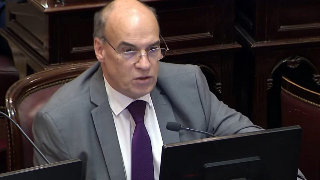 El senador Blanco confirmó que “Ganancias está superado y acordado con los patagónicos” El senador Blanco confirmó que “Ganancias está superado y acordado con los patagónicos”