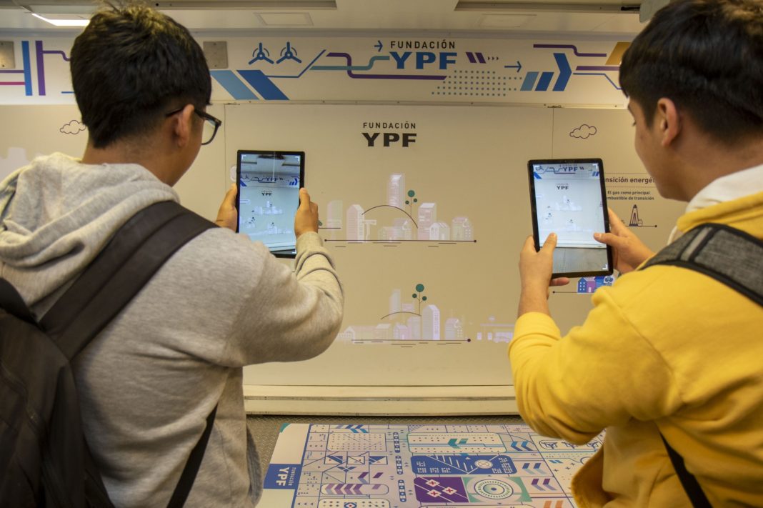 Fundación YPF llega a Neuquén con su propuesta de energías renovables Fundación YPF llega a Neuquén con su propuesta de energías renovables