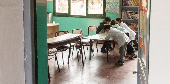 Realizarán el primer encuentro de docentes rurales en Neuquén Realizarán el primer encuentro de docentes rurales en Neuquén