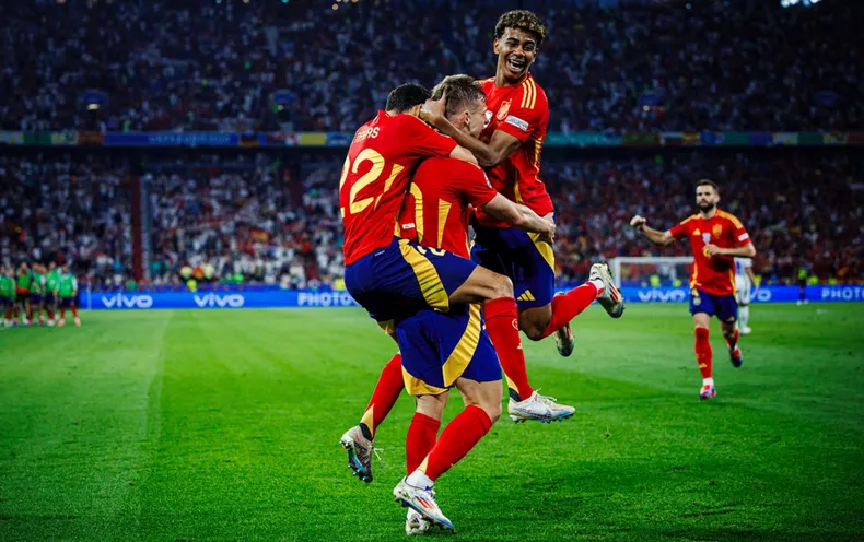 España, finalista de la Eurocopa al dejar afuera a Francia España, finalista de la Eurocopa al dejar afuera a Francia