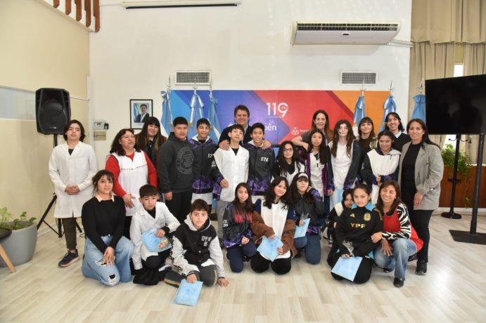 “Intendente por un día”: chicos de la escuela N°289 vivieron la experiencia “Intendente por un día”: chicos de la escuela N°289 vivieron la experiencia