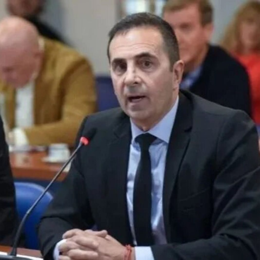 La Secretaría de Trabajo convocó al sector empresario y avanza en la conformación de la mesa tripartita La Secretaría de Trabajo convocó al sector empresario y avanza en la conformación de la mesa tripartita