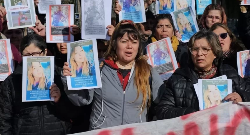 Acompañan a la familia durante la búsqueda de Luciana Muñoz Aguerre Acompañan a la familia durante la búsqueda de Luciana Muñoz Aguerre