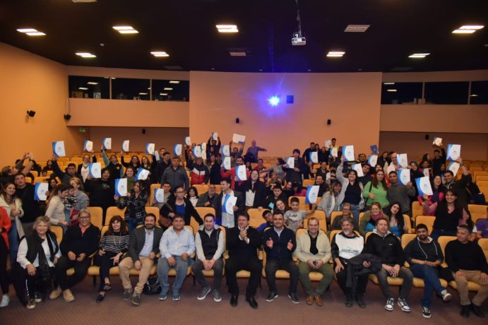 Se entregaron 104 adjudicaciones de lotes con servicios a propietarios del Distrito 6 Se entregaron 104 adjudicaciones de lotes con servicios a propietarios del Distrito 6