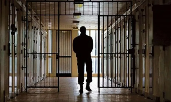 Reforma penal impide que los condenados caminen entre sus víctimas Reforma penal impide que los condenados caminen entre sus víctimas