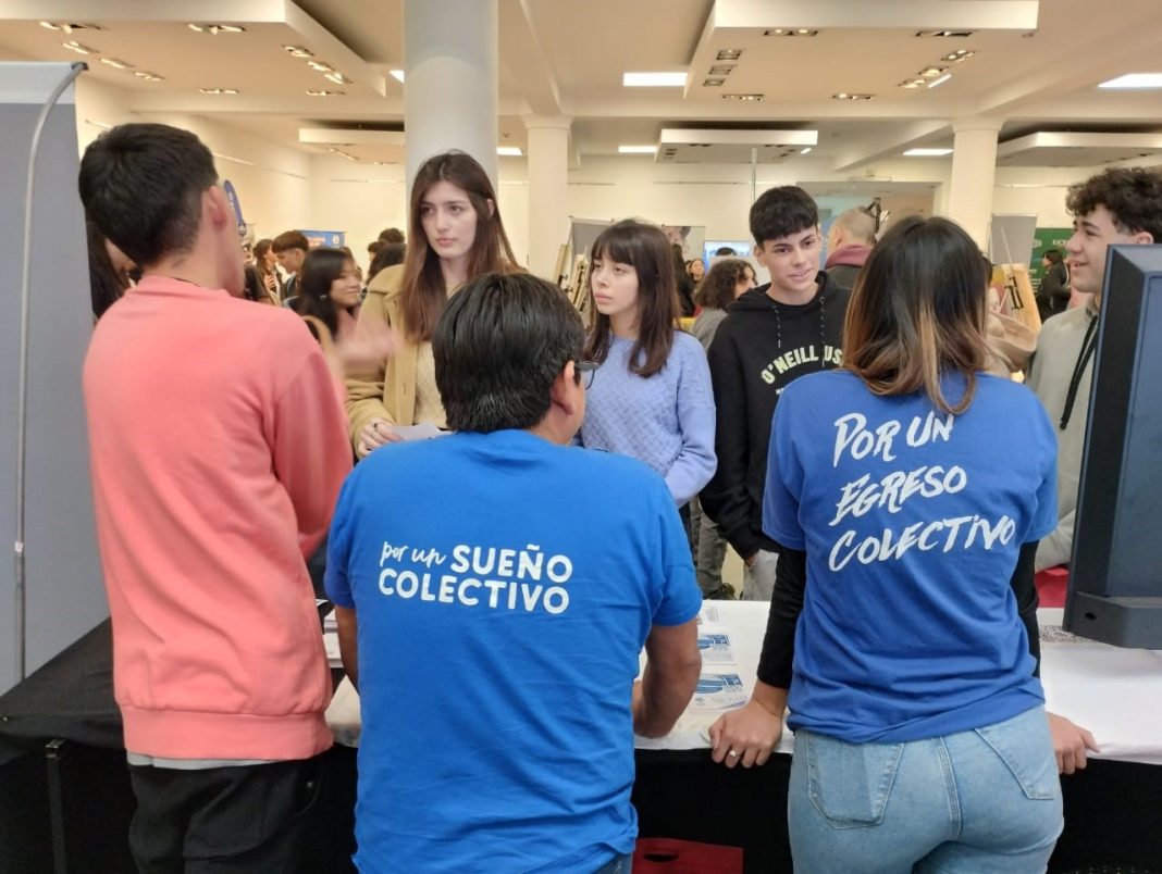 La UNCo presentó su oferta educativa en la Expo Vocacional de Cipolletti La UNCo presentó su oferta educativa en la Expo Vocacional de Cipolletti