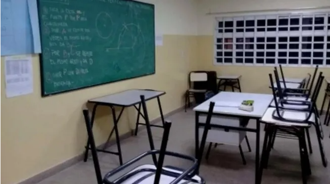 Los días de paro docente de agosto ya están descontados Los días de paro docente de agosto ya están descontados