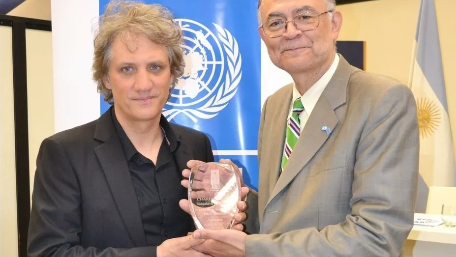 Charly Alberti fue nombrado embajador de la ONU para el medio ambiente Charly Alberti fue nombrado embajador de la ONU para el medio ambiente
