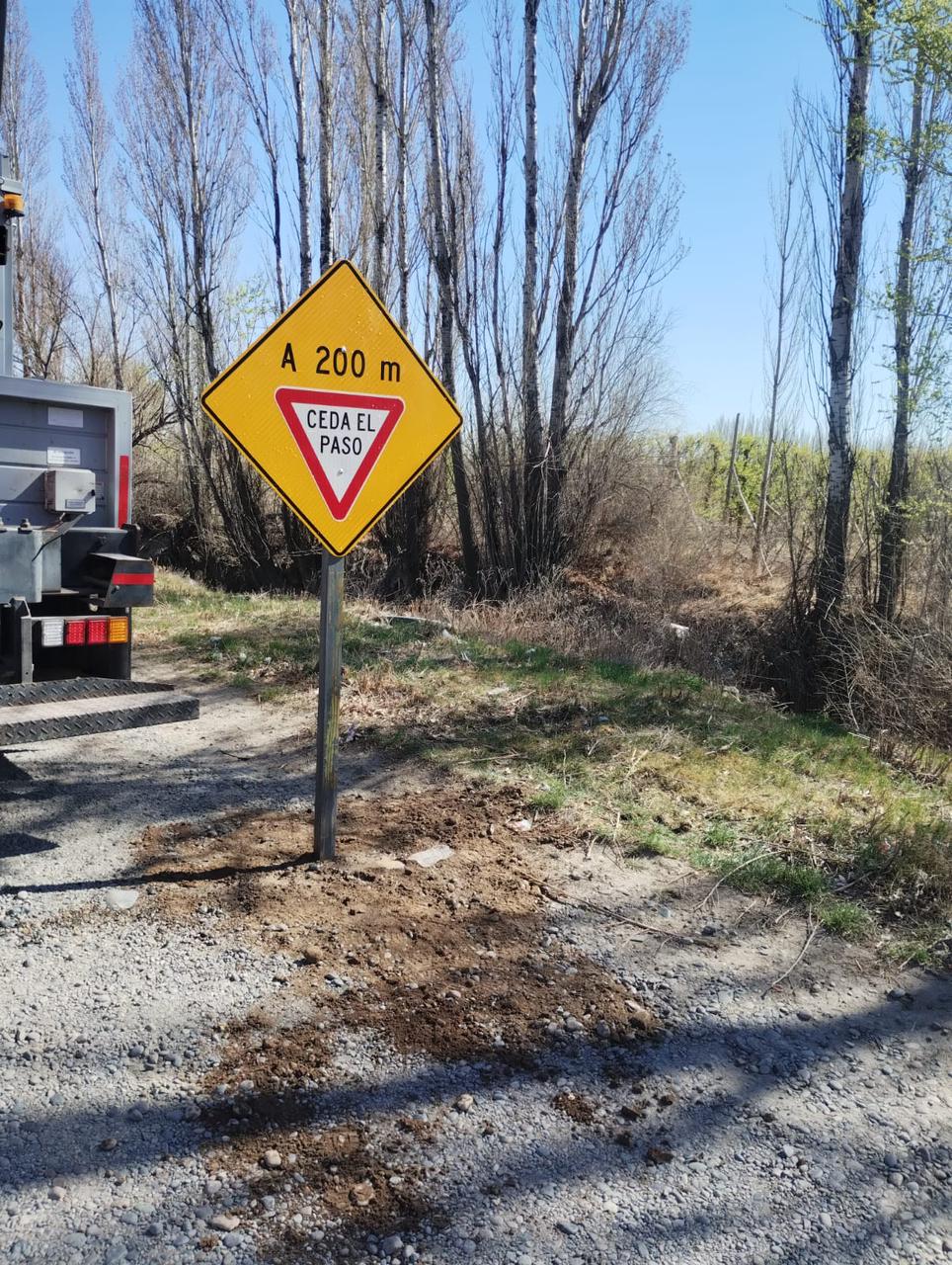 Vialidad Nacional repondrá más de 90 señales viales entre Cervantes y Allen Vialidad Nacional repondrá más de 90 señales viales entre Cervantes y Allen