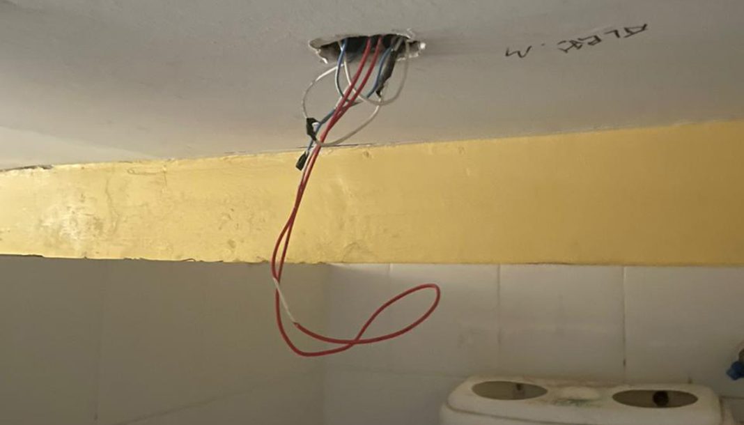 Nuevos hechos de vandalismo y robo en dos escuelas neuquinas Nuevos hechos de vandalismo y robo en dos escuelas neuquinas