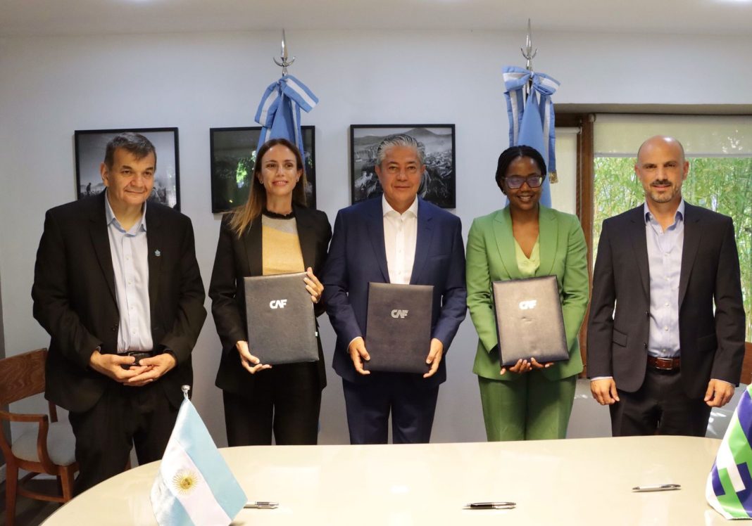 Todo listo para que lleguen 100 millones de dólares para obras de infraestructura Todo listo para que lleguen 100 millones de dólares para obras de infraestructura
