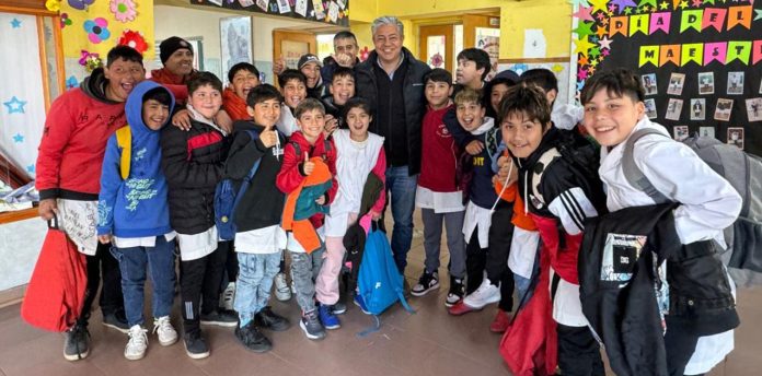 Construirán un gimnasio deportivo de 1.000 metros cuadrados en Las Coloradas Construirán un gimnasio deportivo de 1.000 metros cuadrados en Las Coloradas