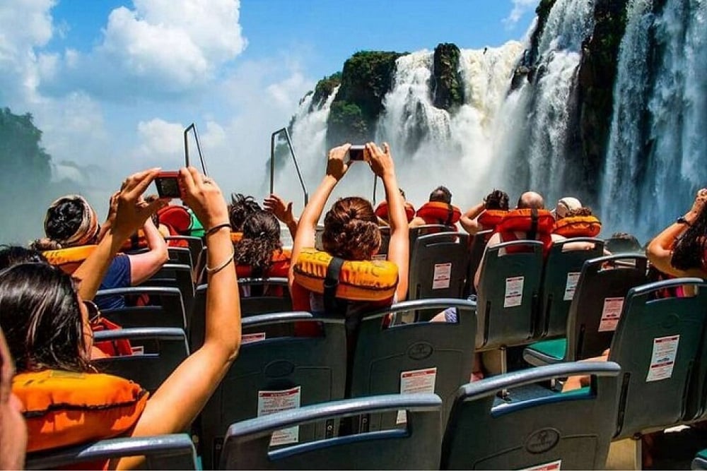 Misiones cobrará una tasa turística a visitantes extranjeros Misiones cobrará una tasa turística a visitantes extranjeros