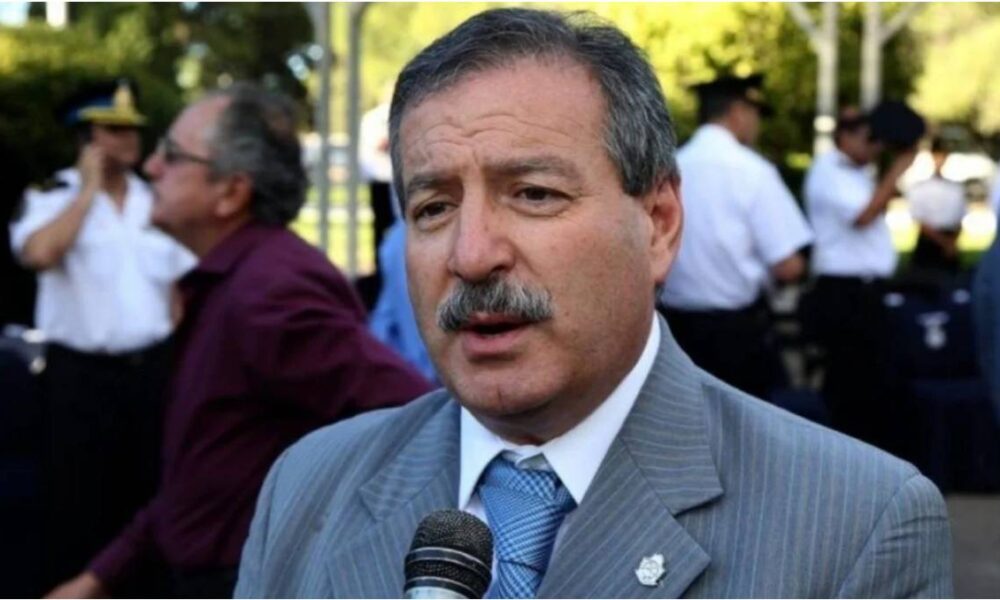 Gustavo Pereyra es el nuevo Defensor del Pueblo de Neuquén Gustavo Pereyra es el nuevo Defensor del Pueblo de Neuquén