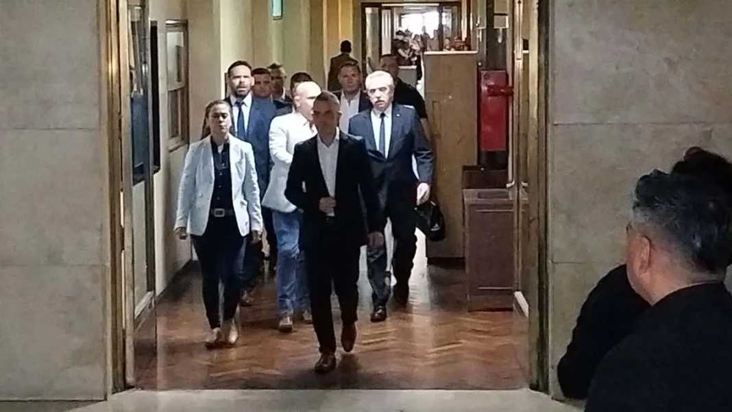 Alberto Fernández declara hoy por la causa de los seguros Alberto Fernández declara hoy por la causa de los seguros