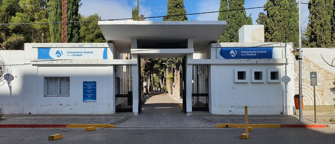 Cortes de calles por operativo de quema de drogas cerca del Cementerio Central Cortes de calles por operativo de quema de drogas cerca del Cementerio Central