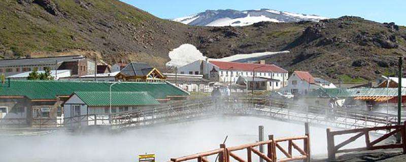 Licitan locales comerciales para la temporada termal de Copahue Licitan locales comerciales para la temporada termal de Copahue