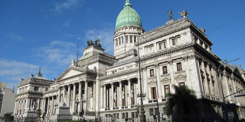 El Gobierno convocó a sesiones extraordinarias entre el 5 y el 27 de diciembre El Gobierno convocó a sesiones extraordinarias entre el 5 y el 27 de diciembre