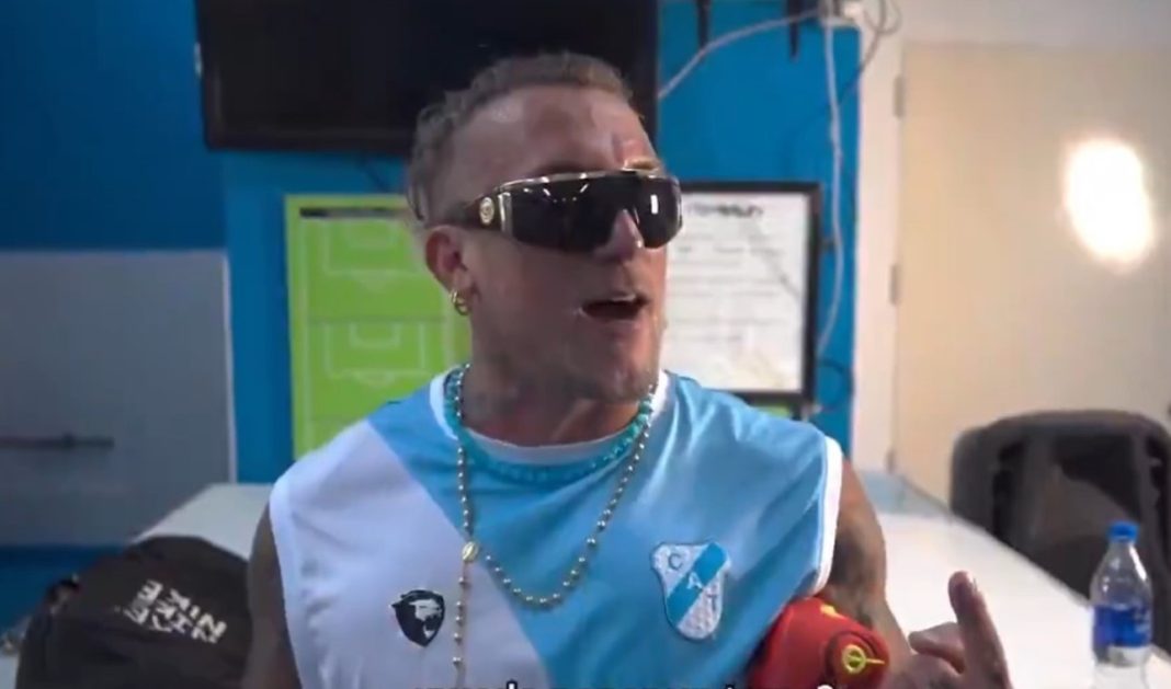 El Polaco fue presentado como el nuevo refuerzo de Temperley El Polaco fue presentado como el nuevo refuerzo de Temperley