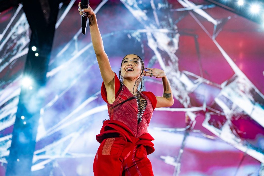 María Becerra será la artista principal en el cierre de la Fiesta de la Confluencia 2025 María Becerra será la artista principal en el cierre de la Fiesta de la Confluencia 2025