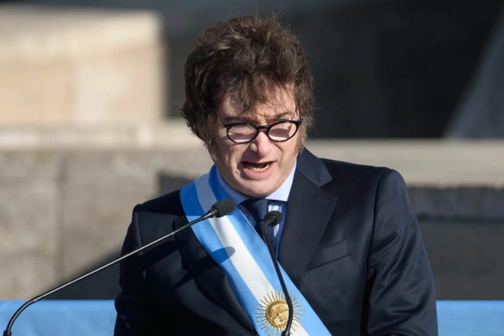 Javier Milei proclamó que el 2025 será el “Año de la Reconstrucción de la Nación Argentina” Javier Milei proclamó que el 2025 será el “Año de la Reconstrucción de la Nación Argentina”