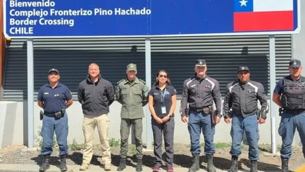 Argentina y Chile fortalecen la coordinación en seguridad fronteriza en Pino Hachado Argentina y Chile fortalecen la coordinación en seguridad fronteriza en Pino Hachado