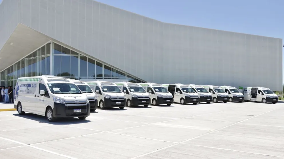 Suman diez ambulancias para distintas localidades neuquinas Suman diez ambulancias para distintas localidades neuquinas