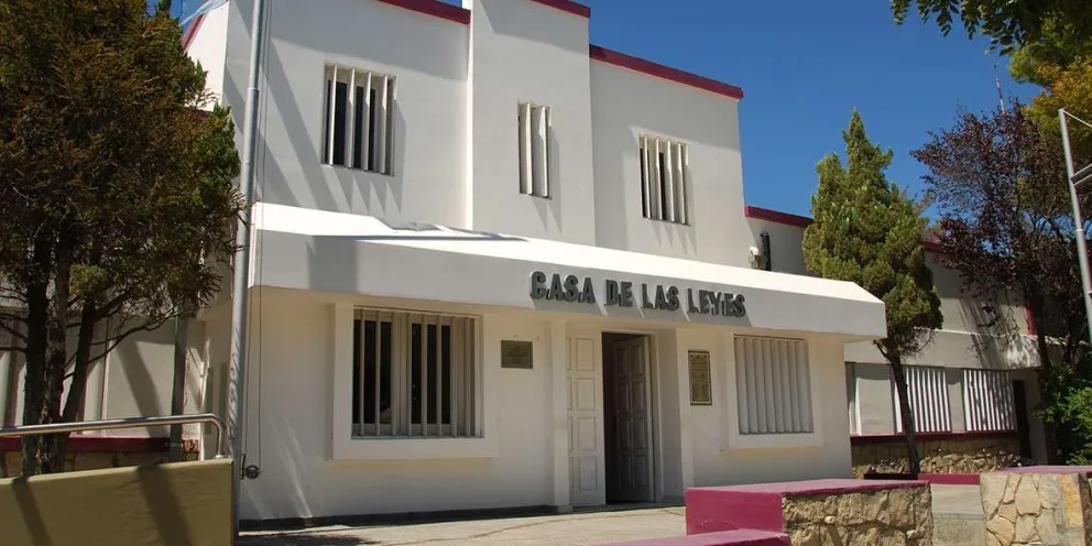 Candela Bermúdez asumirá como coordinadora del Complejo Cultural Casa de las Leyes Candela Bermúdez asumirá como coordinadora del Complejo Cultural Casa de las Leyes