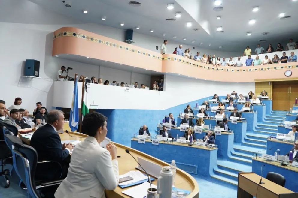 El gobernador de Río Negro convocó a sesiones extraordinarias para el 28 de febrero El gobernador de Río Negro convocó a sesiones extraordinarias para el 28 de febrero