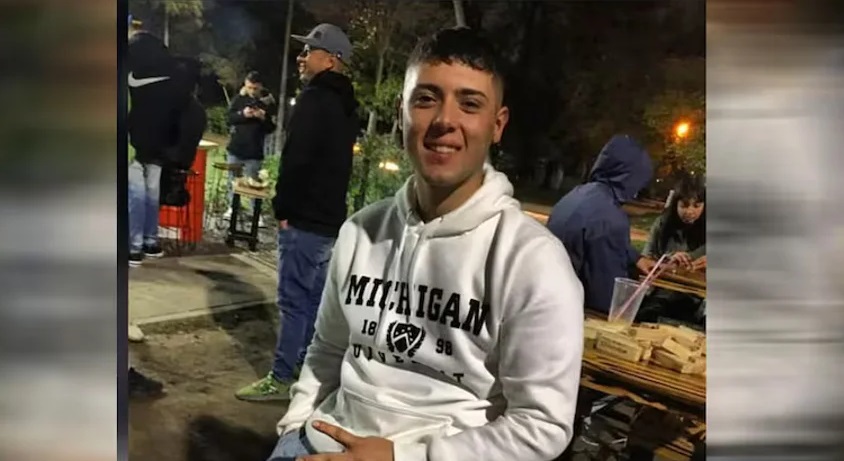 El Gobierno creó la condecoración “Al Valor del Ciudadano” y distinguió al delivery asesinado El Gobierno creó la condecoración “Al Valor del Ciudadano” y distinguió al delivery asesinado