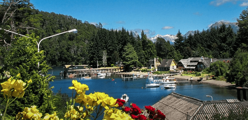 Reformularon los cargos por estafas inmobiliarias y financieras en Villa La Angostura Reformularon los cargos por estafas inmobiliarias y financieras en Villa La Angostura