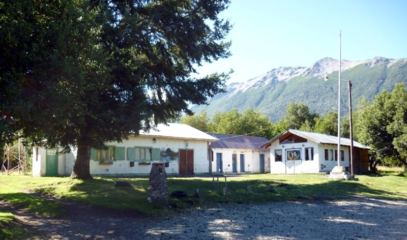 Promueven el plan de becas Gregorio Álvarez en comunidades y escuelas rurales Promueven el plan de becas Gregorio Álvarez en comunidades y escuelas rurales