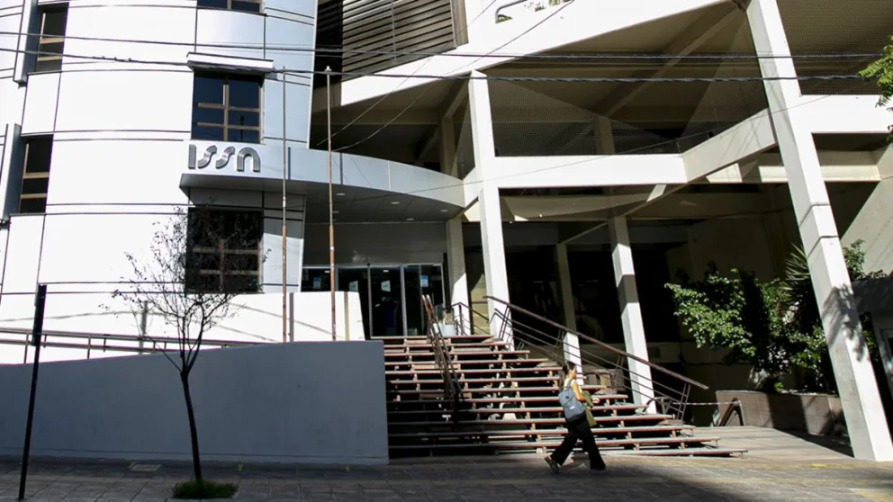 El ISSN modificó los requisitos para cónyuges y afiliados de 18 a 25 años El ISSN modificó los requisitos para cónyuges y afiliados de 18 a 25 años