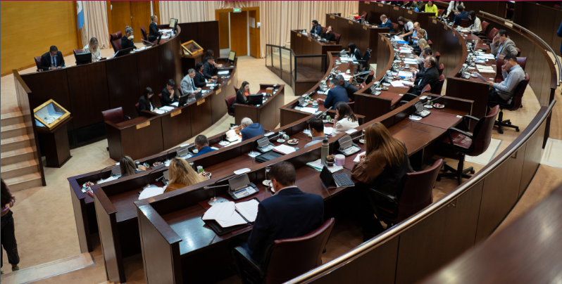 Luz verde a los programas “Emplea Neuquén” e “Invierta Neuquén”