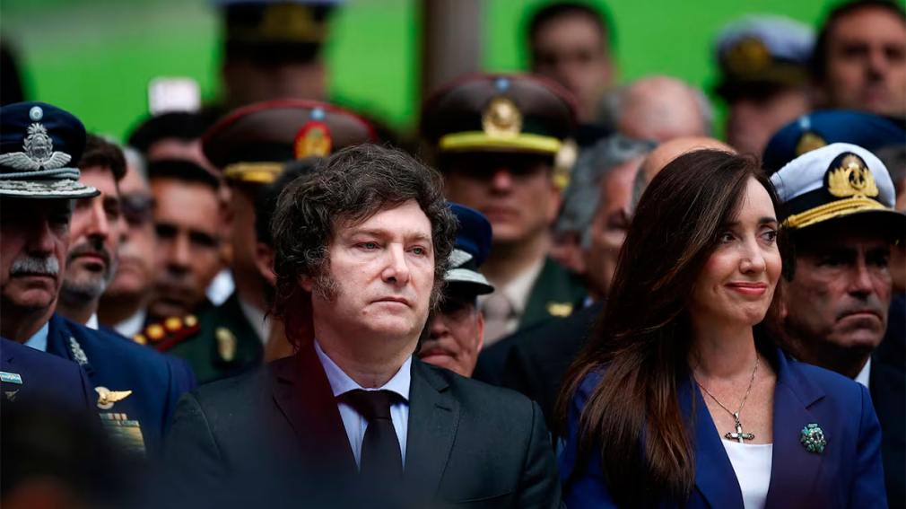Milei participará del acto de Malvinas en Buenos Aires, mientras que Villarruel estará en Ushuaia Milei participará del acto de Malvinas en Buenos Aires, mientras que Villarruel estará en Ushuaia